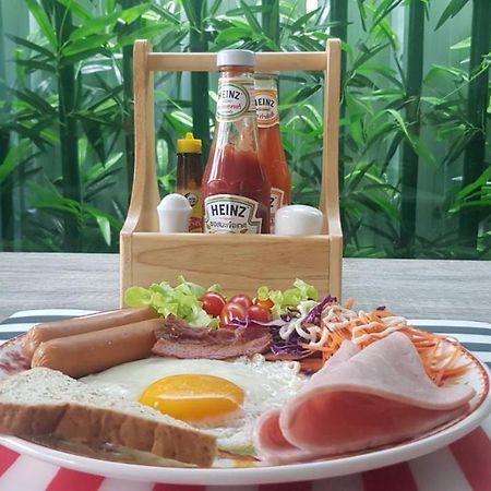 Mont Place Donmuang Bangkok Bagian luar foto