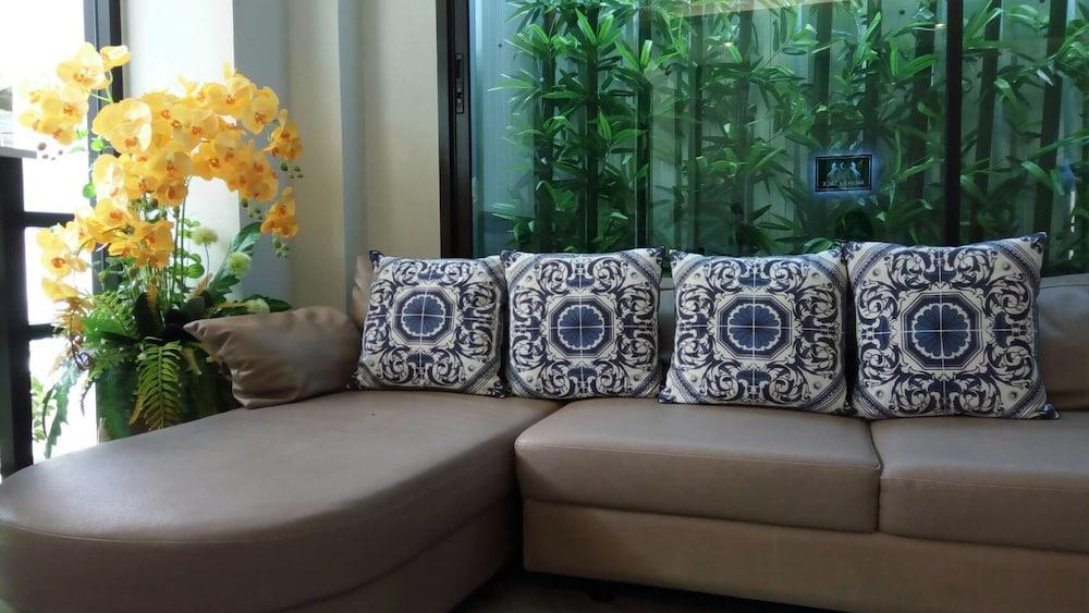 Mont Place Donmuang Bangkok Bagian luar foto